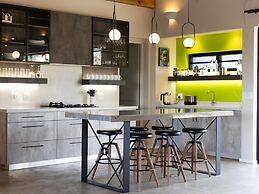 Villa in Hoedspruit With Hot Tub