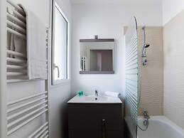 Apartment in Biscarrosse Near Sandy Beach