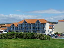 Apartment in Biscarrosse Near Sandy Beach