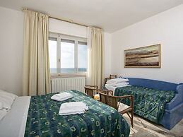 Holiday Home by Tuscan Coast Marina Carducci