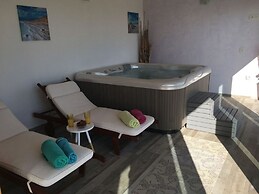 New White Villa, 60 m2, Pool