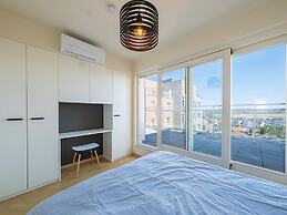 Beautiful Penthouse With Phenomenal sea View