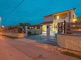 Captains Comfortable Holiday Residence