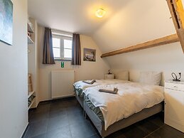 Comfortable Home for a Group With a Large Garden