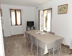 Apartment in Garda With Lake View