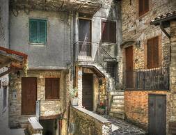 Apartment in Garda With Lake View