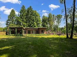 Lovely Chalet in Arendonk With Terrace