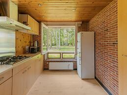 Lovely Chalet in Arendonk With Terrace