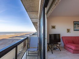 Bright Apartment on the 7th Floor