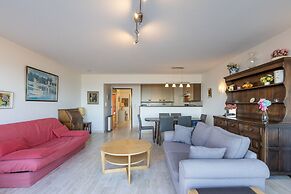 Bright Apartment on the 7th Floor