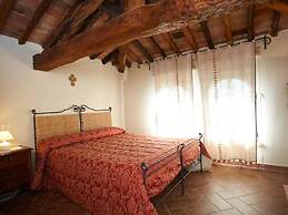 Elegant Castle Stay With Pool