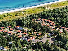 6 Person Holiday Home in Vaeggerlose