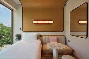 The Standard, Singapore
