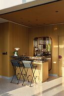 The Standard, Singapore