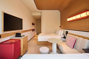 The Standard, Singapore