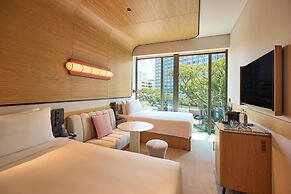 The Standard, Singapore