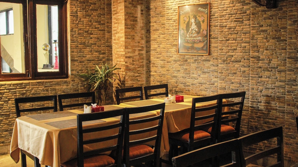 Boudha Stupa View Guest House