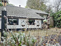 Scenic Stay Near Town & Lake