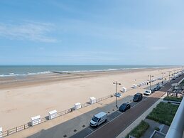 Studio on the 4th Floor With sea View