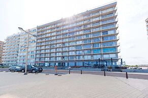 Studio on the 4th Floor With sea View