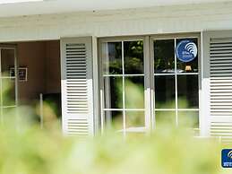 Pet-friendly Villa Retreat