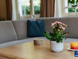 Pet-friendly Villa Retreat