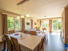 Pet-friendly Villa Retreat