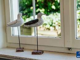 Pet-friendly Villa Retreat