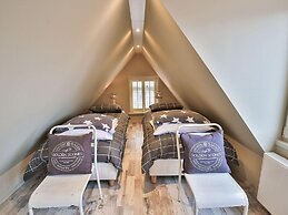 Cottage by Wadden Sea With Scenic Views