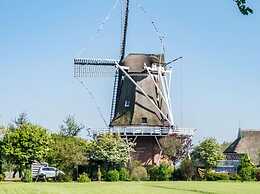 Cottage by Wadden Sea With Scenic Views