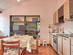 Maja Apt 2 Comfortable Holiday Residence