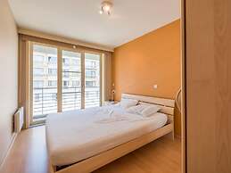 Apartment in St-idesbald Near the Sea