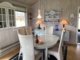 6 Person Holiday Home in Roslev