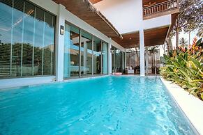 Luxtalay Khanom Hotel