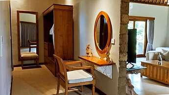PURI ANDONG VILLAS