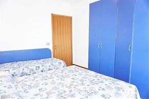 Seaside Sunny Stay With Solarium
