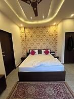 HOTEL GRAND MAURYA & SPICE RESTAURANT