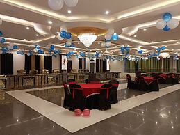 HOTEL GRAND MAURYA & SPICE RESTAURANT