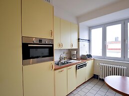 Seaview Stay w/ Parking