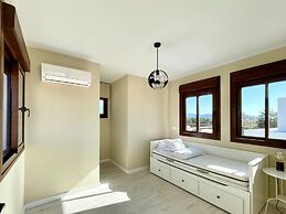 Grand Villa w/ Private Pool
