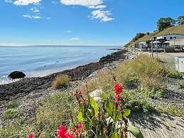 2 Person Holiday Home in Bromolla