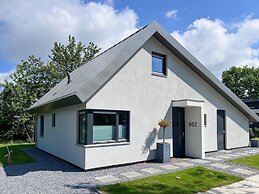 Eco-friendly Villa With Terrace and Garden