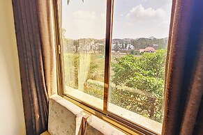Hotel maharaja international