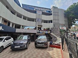 Hotel maharaja international