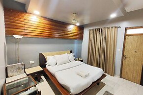 Hotel maharaja international