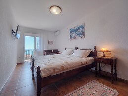 Casa Pastrovici del Mare