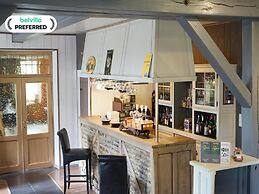 Charming Cottage With Pool in Houffalize