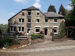 Charming Cottage With Pool in Houffalize