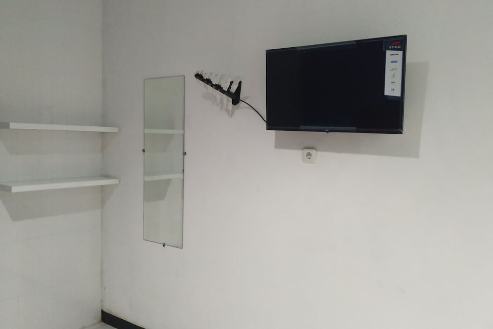 Hotel O Dkp 32