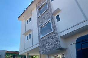 Hotel O Dkp 32